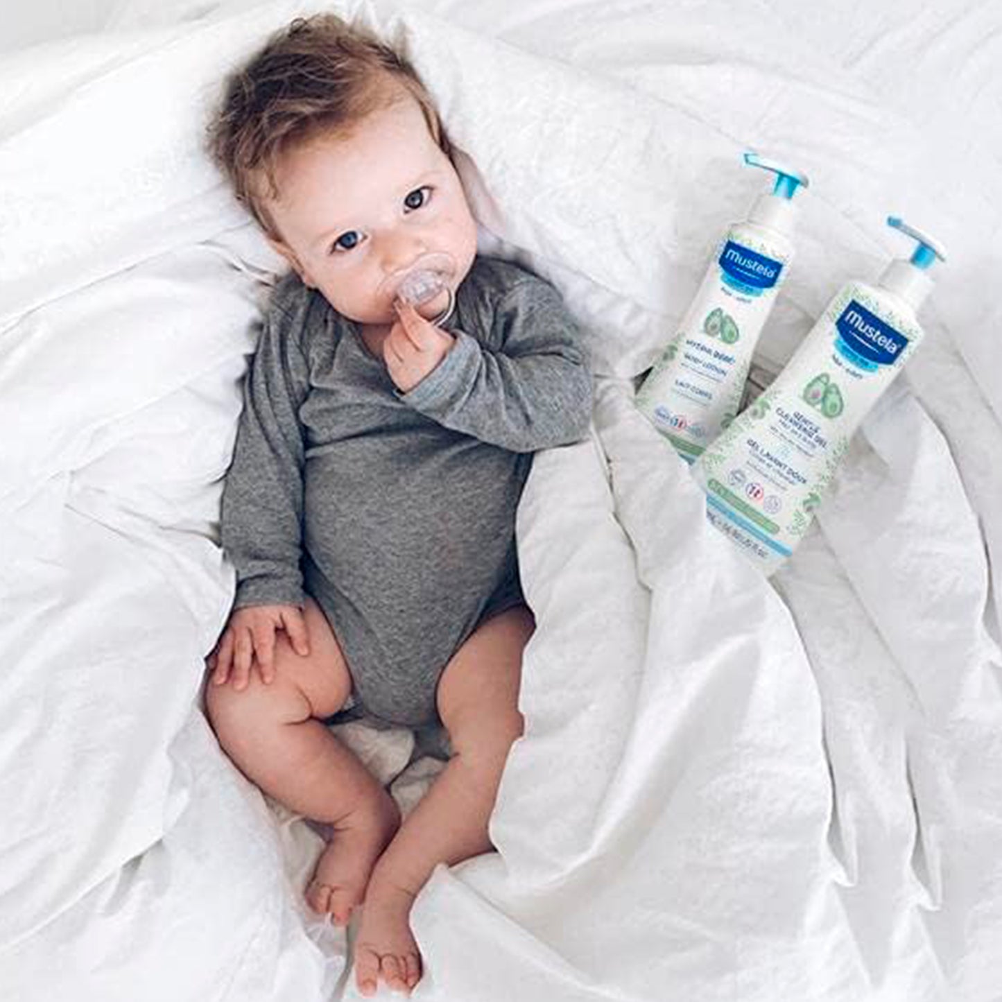 Gel de baño suave para cuerpo y cabello bebé 500ml Mustela